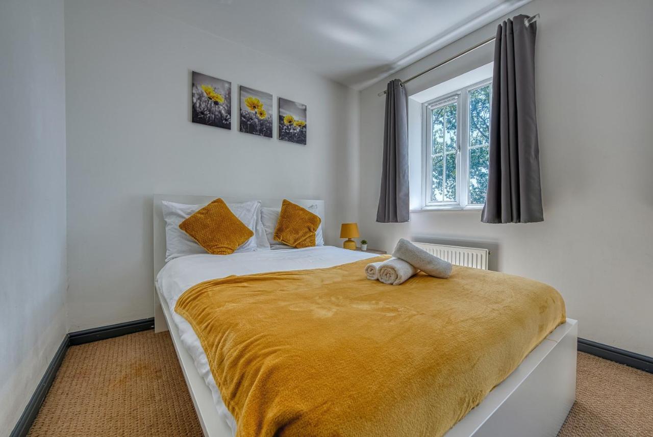 Nec Exhibitor Home, Stay Near Birmingham Airport Exterior foto